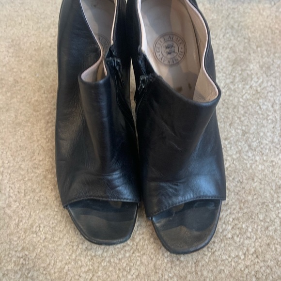 Guillaume Hinfray leather black peep toe booties - Picture 2 of 5